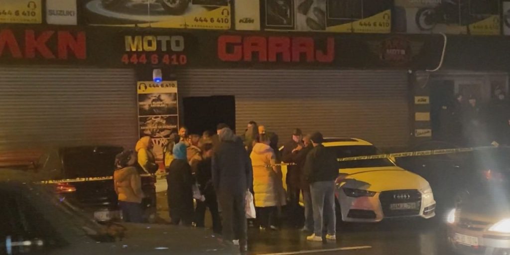 Esenler’de yangın! 2 kişinin cansız bedenine ulaşıldı